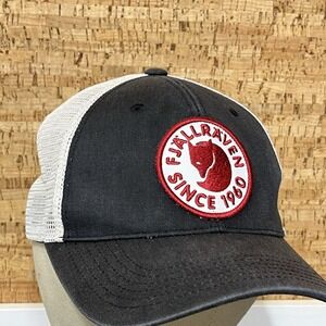 Fjallraven Logo Trucker Hat
